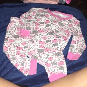 Kitten sleeping outfit